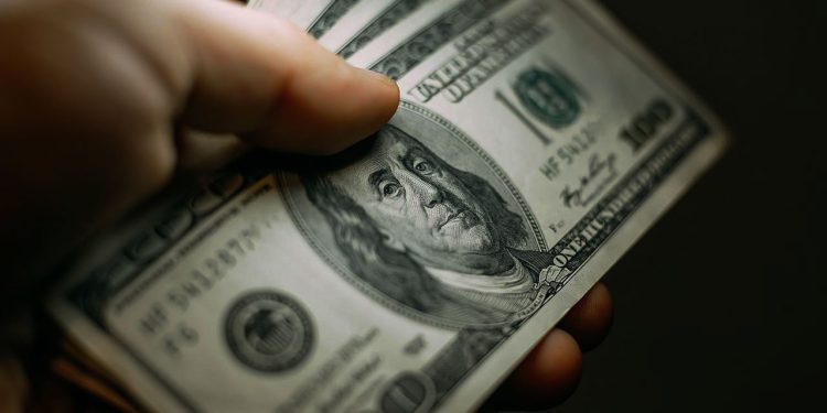 Dolar 50 Liraya Çıkacak Vatandaş Şok Yaşayacak!