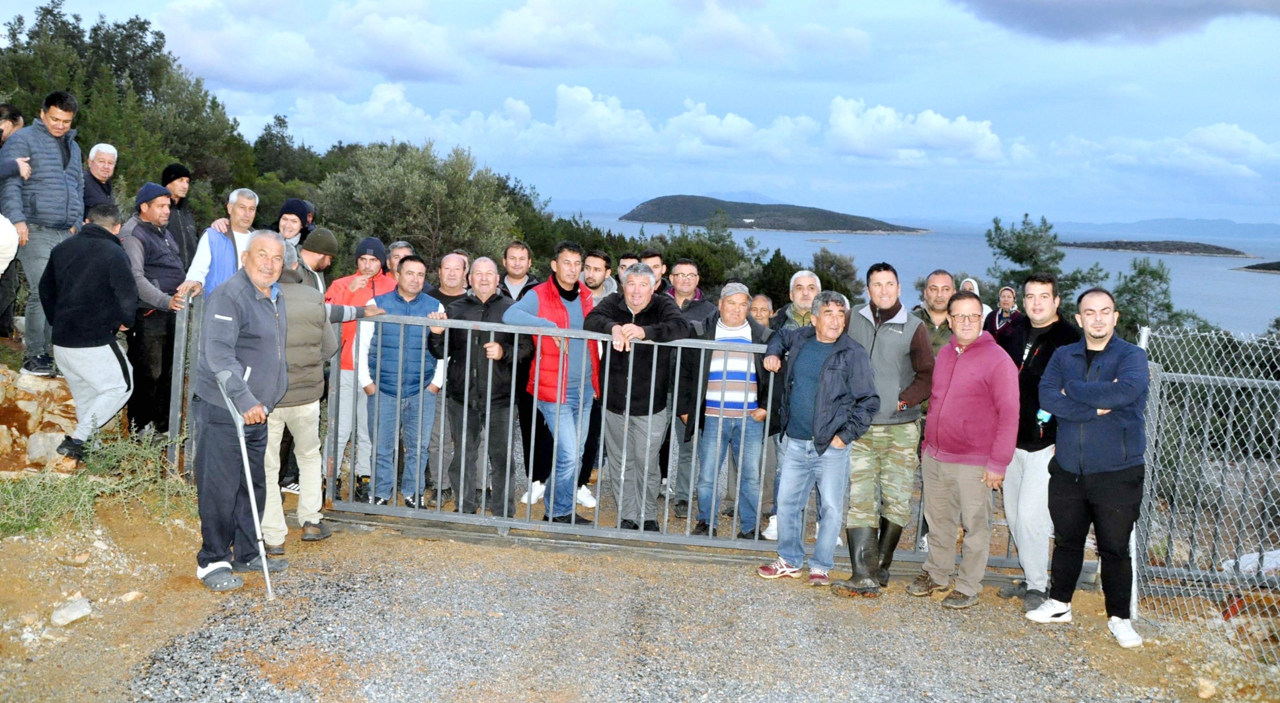 Bodrum Kargıcak Koyu Yolunda Demir Kapı Krizi