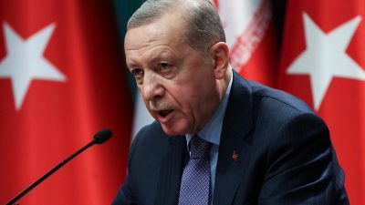 Cumhurbaşkanının iki ismi görevden alması bekleniyor