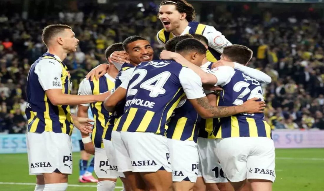 Fenerbahçe Adana Demirspor’un 4-2 mağlup etti Fenerbahçe, Süper Lig'in 31.