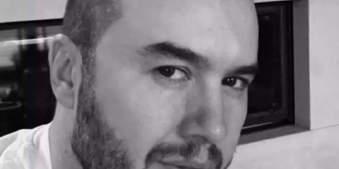 mustafa ceceli saç ektirdi