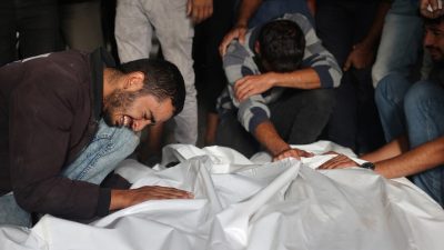 İsrail bebek kanı döktü: Refah’ta katliam var!