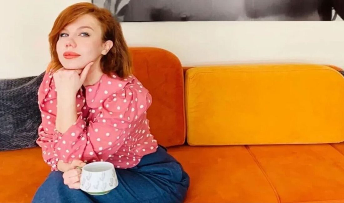 Ünlü sosyal medya fenomeni