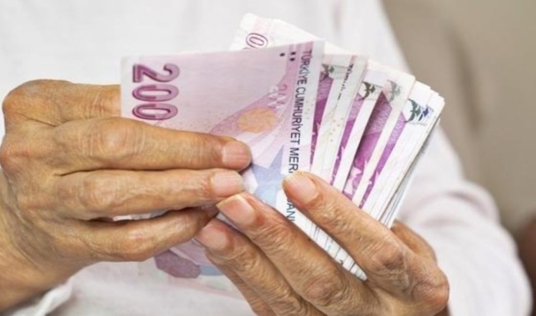 Yapı Kredi’den emeklileri sevindiren haber Yapı Kredi Bankası, emeklilere