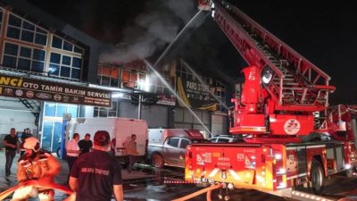 Ankara Başkent Oto Sanayi Sitesi’nde yangın!