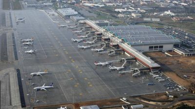 İstanbul’a sağanak geliyor: Uçuşların yüzde 5’i iptal